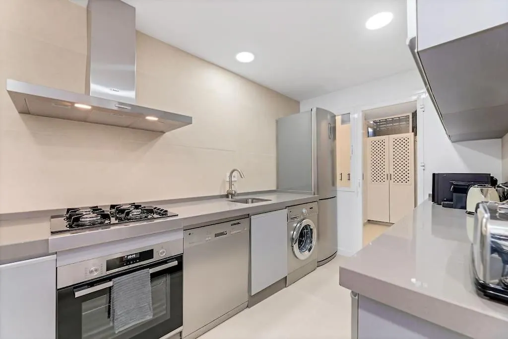 By Riva - Stylish 3 Bedroom Luxury Apartment In Los Naranjos De Marbella