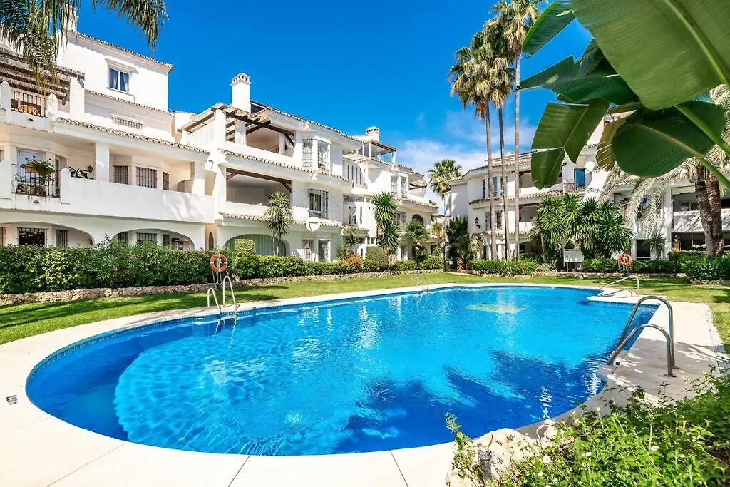 By Riva - Stylish 3 Bedroom Luxury Apartment In Los Naranjos De Marbella