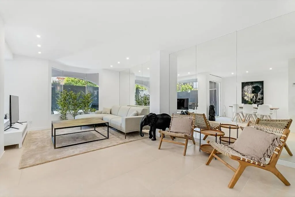 By Riva - Stylish 3 Bedroom Luxury Apartment In Los Naranjos De Marbella